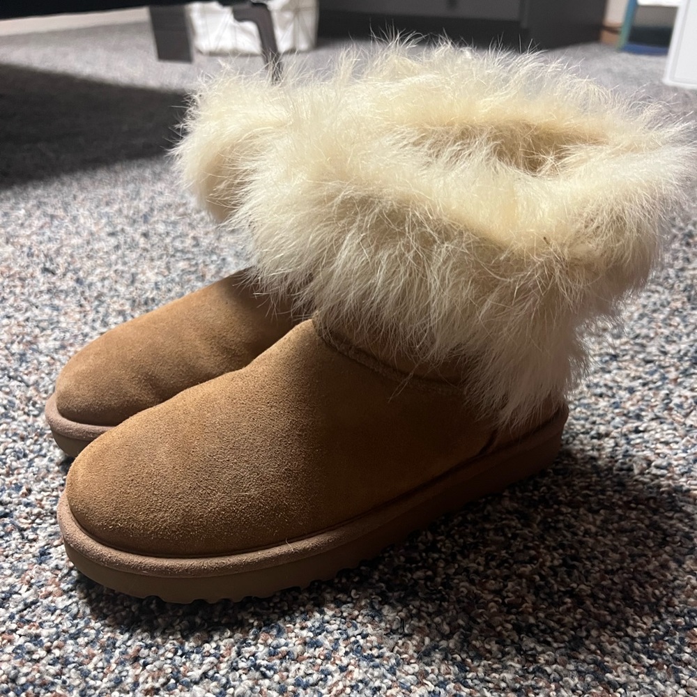 Ugg Toscana cuff boot
